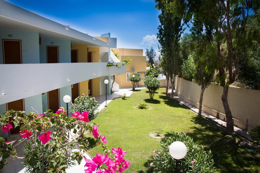 Iris Hotel Afantou Exterior foto